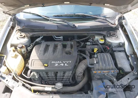 2011 Dodge Avenger Express z USA, uszkodzony, nr VIN 1B3BD4FB9BN534229